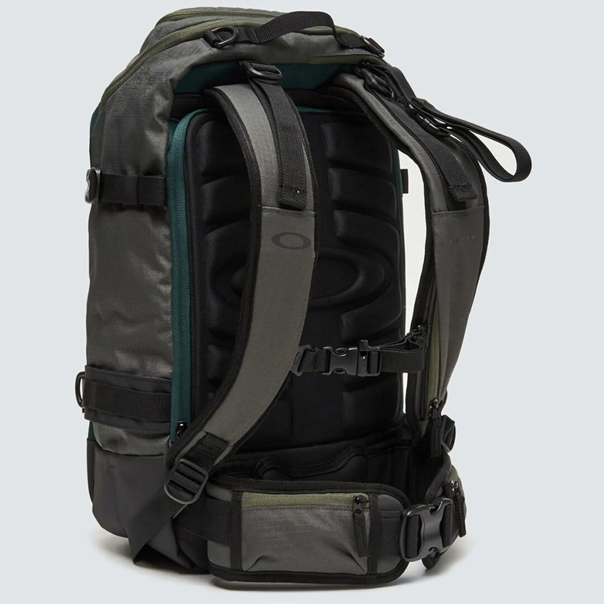 Oakley hiking discount backpack